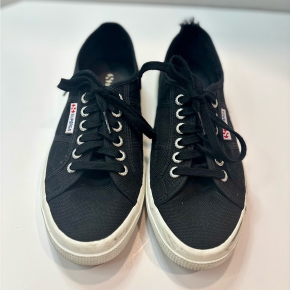 Superga Black Athletic Shoes - Picture 1 of 12